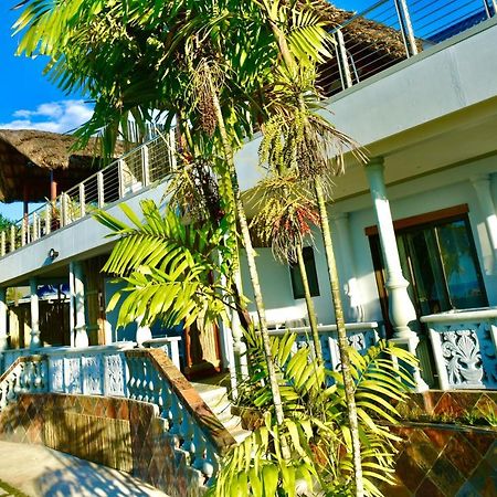 La Petite Maison And Sea Splash Baie Sainte Anne Bagian luar foto