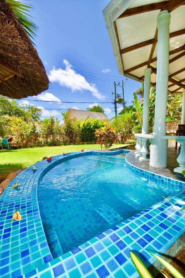La Petite Maison And Sea Splash Baie Sainte Anne Bagian luar foto