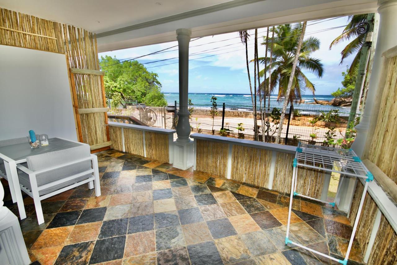 La Petite Maison And Sea Splash Baie Sainte Anne Bagian luar foto