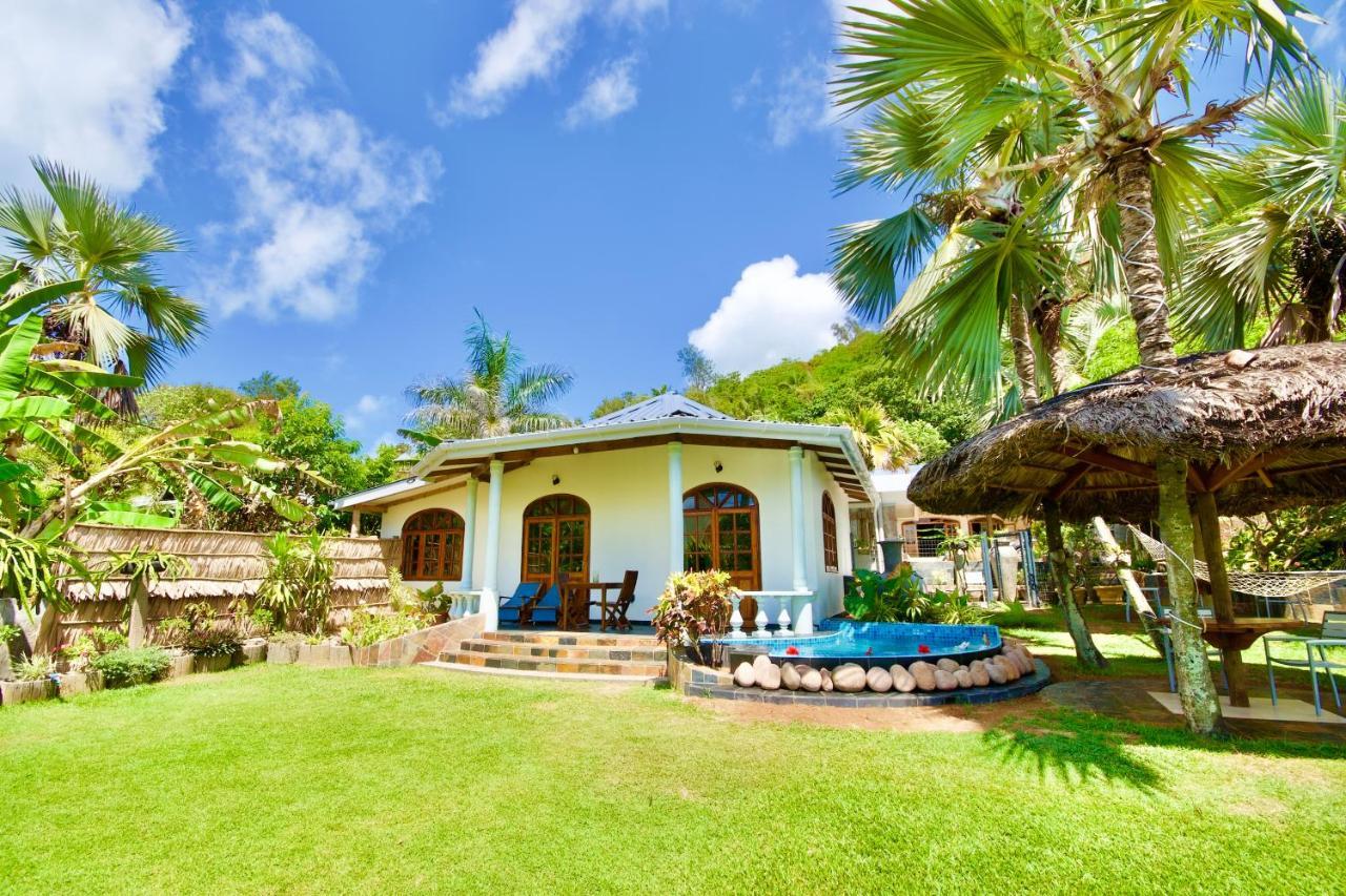 La Petite Maison And Sea Splash Baie Sainte Anne Bagian luar foto