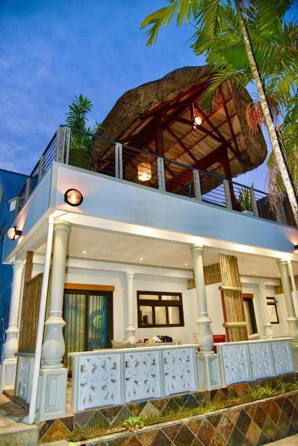 La Petite Maison And Sea Splash Baie Sainte Anne Bagian luar foto